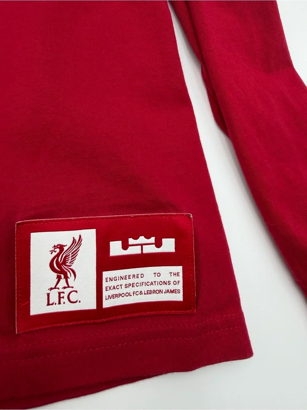 Nike LeBron x Liverpool F.C. Long-Sleeve Shirt FD4024-608 SIZE MENS LARGE